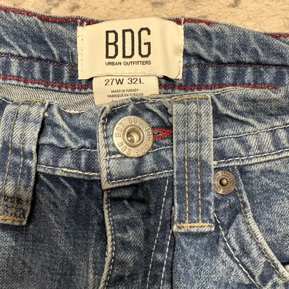 Urban Outfitters BDG Kayla Low-Rise Baggy Cargo Jeans - Picture 6 of 9